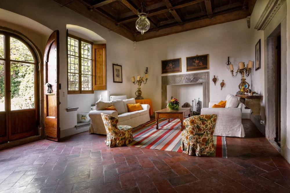 Terra Rossa Sleeps 12 Pool Air Con Wifi *