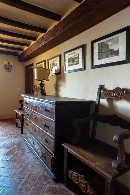 Terra Rossa Sleeps 12 Pool Air Con Wifi *